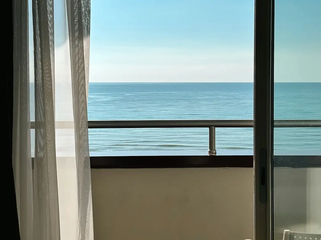 Renovated apartment with a sea view — Konyaaltı