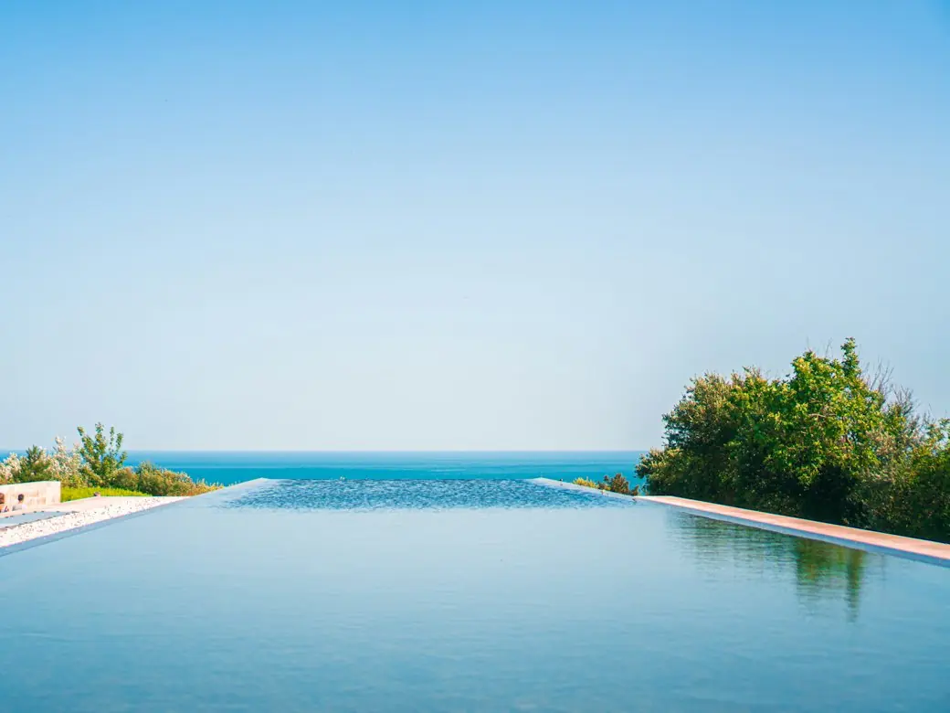 Spacious family flat in a complex with a pool — Lara